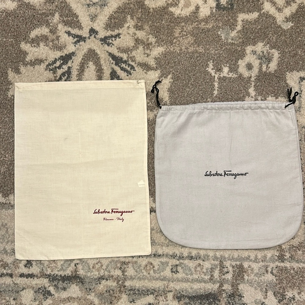 Salvatore Ferragamo Set of 2 shoe dust bags